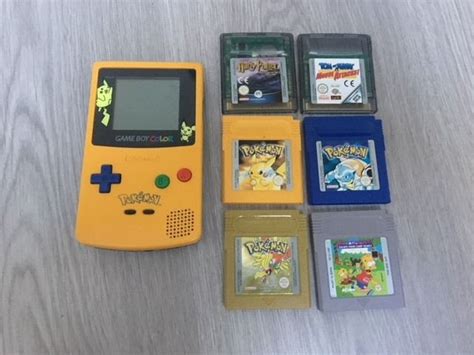 Nintendo Gameboy Color Pokemon With 6 Games Included 3