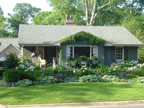 The Grumpy Gardener Southern Living Front Yards Curb Appeal House