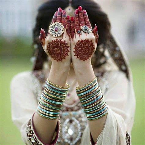 17 Best Images About Dpz For Girls On Pinterest Henna Mehndi Arm Candy Bracelets And Hand Mehndi