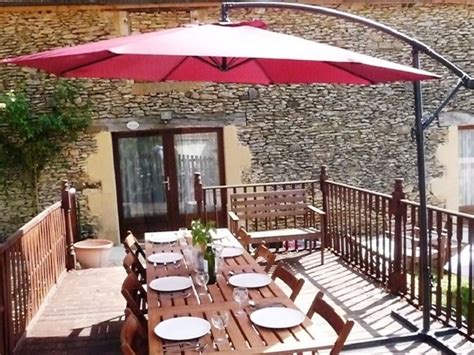 Chill Out Here For Al Fresco Dining With A Nice Glass Of Wine Gite