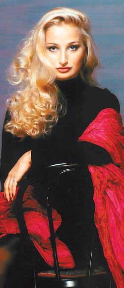 И в этом нет ничего удивительного, учитывая то, что её отец был подданным фрг. Дженнифер Лоуренс и Мария Максакова (Часть 2) :: Забавные ...