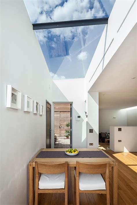 Order your food or groceries from the sky room dining in dhaka delivery to your home or office check full menu and items safe & easy payment options. 27 Dining Rooms with Skylights that Steal the Show!