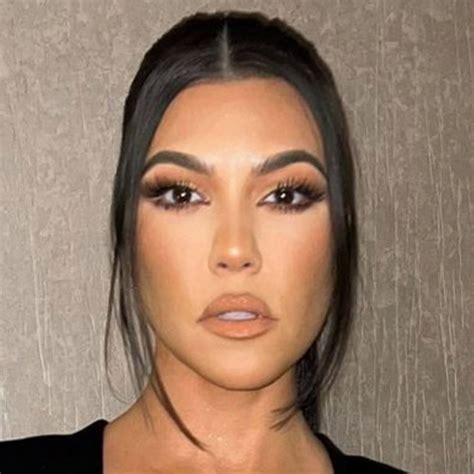 Kourtney Kardashian Makeup Looks