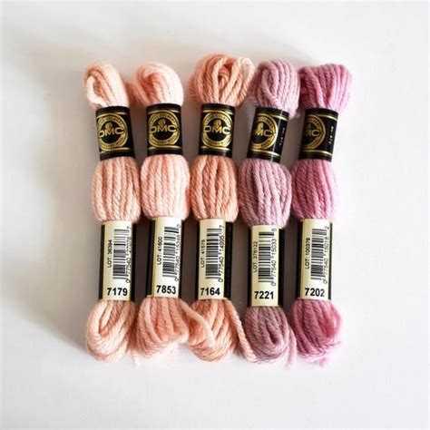 Dmc Tapestry Wool Set For 5 Assorted Colours