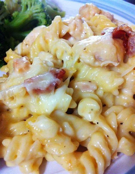 How To Make Bacony Blue Cheese Chicken Pasta