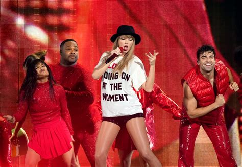 Taylor Swift Eras Tour Setlist Popsugar Entertainment Uk