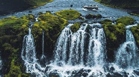 Iceland Is Inviting People To Scream Out Frustrations In ‘beautiful