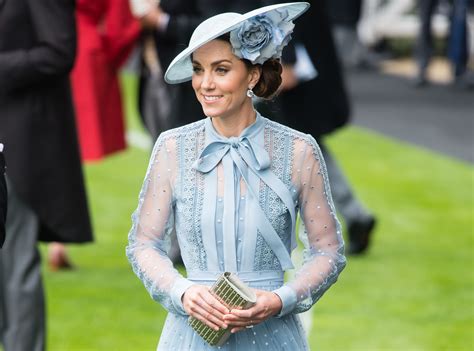 Kate Middleton Reportedly Uses This Hack To Hide Her Bra Straps Glamour