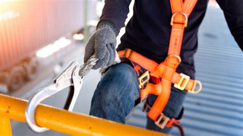 Good And Bad Fall Protection Anchor Points United Rentals