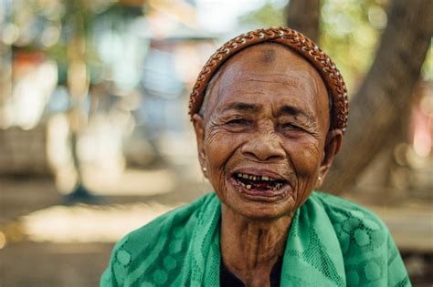 Beautiful Faces Of Southeast Indonesia University Of The Nations Bali