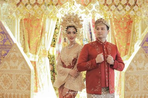 Perhiasan Yang Dikenakan Dalam Pakaian Adat Bali Fashion Terpopuler