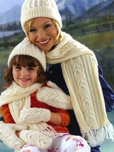knitting pattern aran hat scarf and mitts mother and daughter 7426806856789 ebay vintage