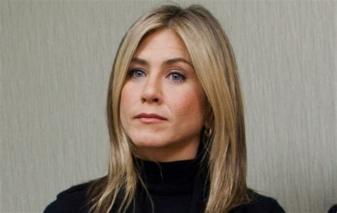 Jennifer Aniston Says Emotions Caused Her To Walk Off Friends Reunion Set