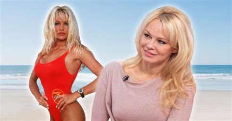 Pamela Anderson Wears Baywatch Swimsuit On Dates Because Shes A Legend