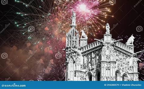 Fireworks Over The Saint Jacques Tower Tour Saint Jacques Paris