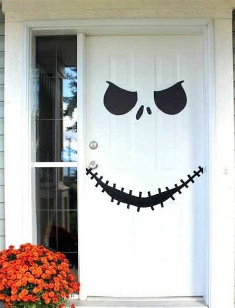 10 Ideias Diy Para Decorar Portas Halloween