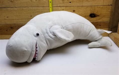 Bailey Disney Store Finding Dory Beluga Whale Velvety Huggable Plush 18
