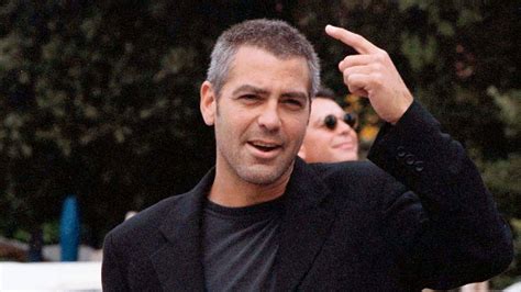 George Clooney Wird 60 6 Unvergessliche Stil Lektionen Des Filmstars