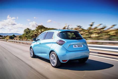 New Renault Zoe Wins ‘best Small Electric Car At 2020 What Car Awards