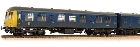 Bachmann Oo Br Class 105 Cravens 2 Car Dmu Blue With Yellow Ends