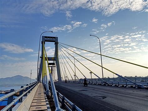 Informasi Jembatan Ir Soekarno Jam Buka And Tiket Masuk Pergiyuk