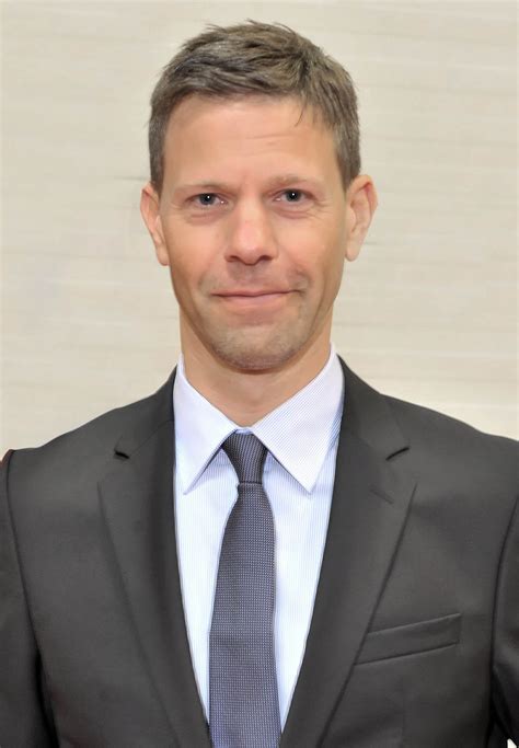 Als innerer richter oder kritiker treibt es in unserem inneren sein unwesen, und stellt eine der hauptquellen menschlichen leidens durch niedrigen selbstwert, schuld, scham, entwertung und. Archivmeldung: Anatol Richter übernimmt Leitung des ...
