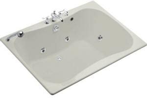I had a couple of requests to show the 2nd floor master bathroom tub in operation. Kohler Infinity Bath Tub K-1487-HF-95 Ice Grey 5 ...