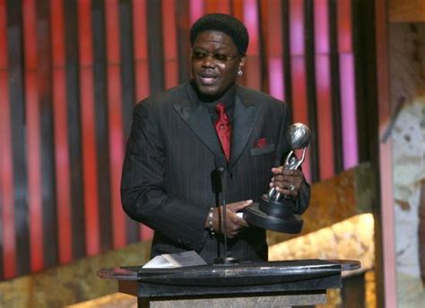 Bernie Mac On Unsung Hollywood Center Stage Comedy