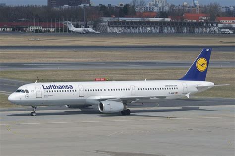 Lufthansa Fleet Airbus A321 100200 Details And Pictures