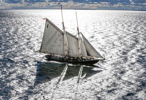 This is an old video i posted a few months ago! The TALL SHIPS CHALLENGE® Great Lakes Series - Ontario ...