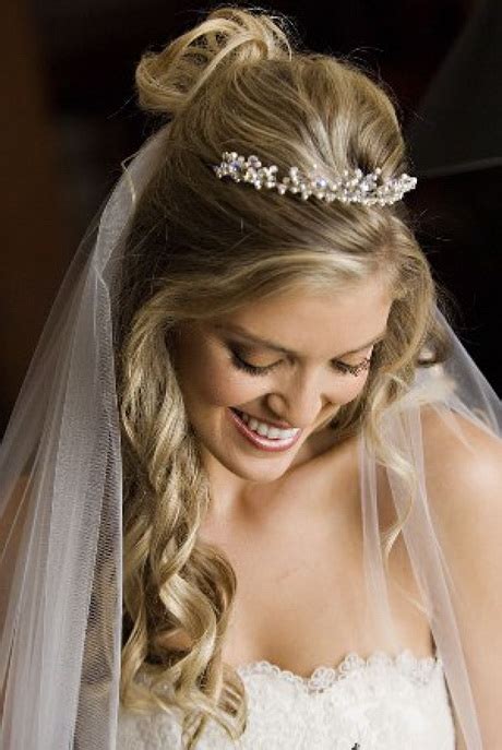 Bridal Hairstyles With Veil