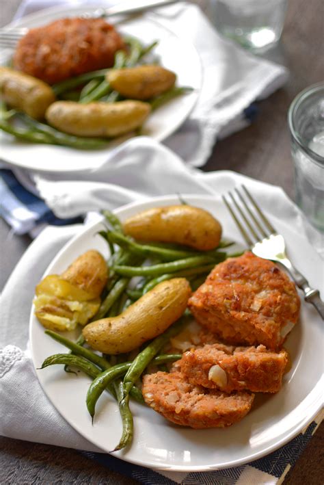 In large bowl, combine the ground beef, onions, egg, oats, ketchup, dry mustard, brown sugar, sage and salt and pepper. Sheet Pan Mini Turkey Meatloaf Dinner