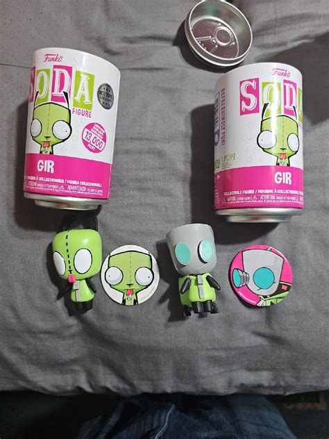 Funko Soda Invader Zim Gir Unhooded Chase And Common Set Hot Topic Exclusive Ebay