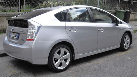 Toyota Prius G Touring Selection Leather Package 18 Price In Pakistan