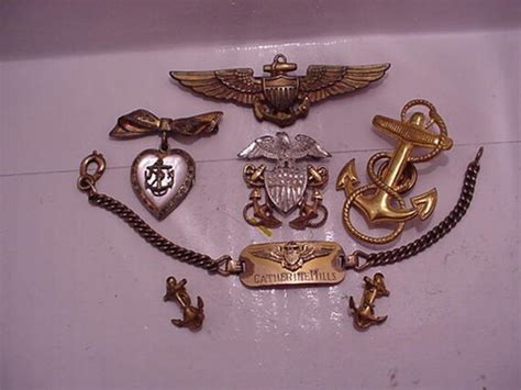7 wwii ww2 navy pilot pins i d bracelet sweetheart locket