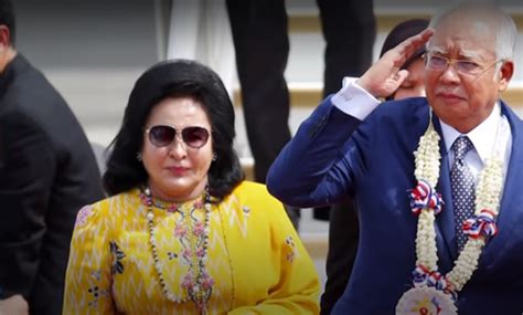 Like most celebrities, rosmah mansor tries to keep her personal and love life private, so check back often as we will rosmah mansor was born on a monday, december 10, 1951 in malaysia. Rosmah under scrutiny: At long last, her turn has come ...