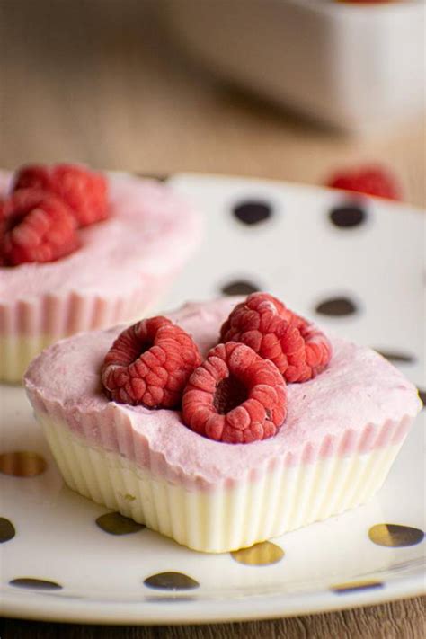 You can make this recipe in whatever portion sizes you want: 4 Ingredient Keto Cheesecake Fat Bombs - BEST Raspberry ...