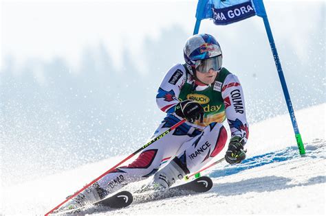 Outra coisa legal do red bull bowl rippers 2018 foi ver o chris senn reaparecendo no bowl de marselha, onde nos anos 90 ele era um dos reis. Alexis Pinturault ovládol finálový obrovský slalom SP v ...