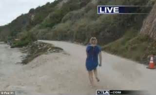 Ktla Reporter Wendy Burch Chases Shirtless Aussie Jogger