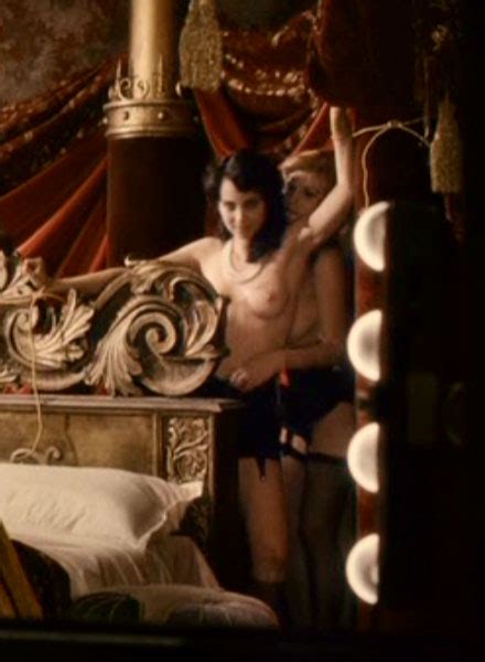 Mia Kirshner And Jemima Rooper Nude Caps From Movie The Black Dhalia