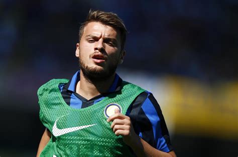 Inter, Ljajic salta la Juventus: risentimento muscolare