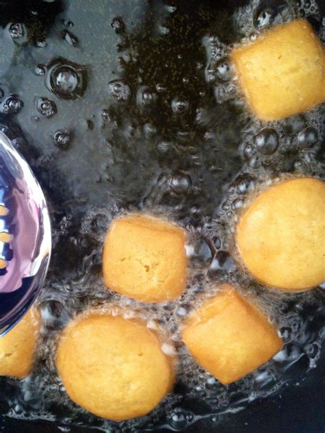 Preparation the dough has to be smooth and elastic. Stella's Meza: Half-Cake Mandazi Recipe (spiced doughnuts ...