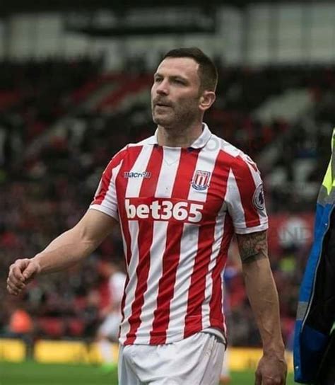 HotSoccerGuys On Twitter Phil Bardsley Big Bulge Https T Co BDD BmZ Mt Twitter