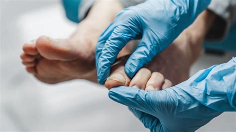 10 Signs Its Time To See A Podiatrist