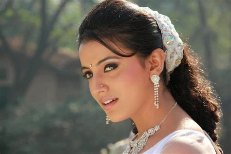 Bhojpuri Actress Akshara Singh Wiki Biography Profile And Movie List Biography Wiki