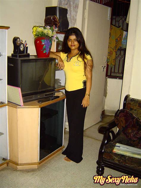 Indian Sexy Girls Neha In Her Favorite Yel Xxx Dessert Picture 8