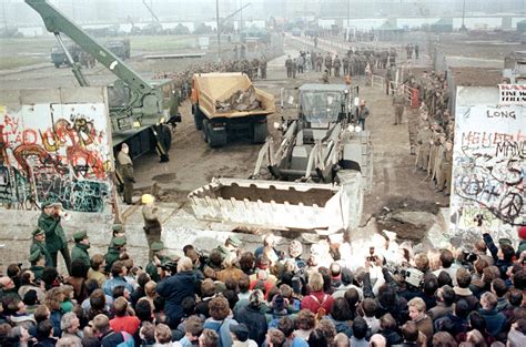 9 de noviembre de 1989 Caída del Muro de Berlín Noticias Digital58