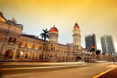 Kuala lumpur little india (jalan masjid india). What Can You See AtSultan Abdul Samad Building For 2017?