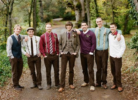 Choosing beach wedding attire for the groomsmen is an important task. Handmade Fall Barn Wedding: Tara + Nick
