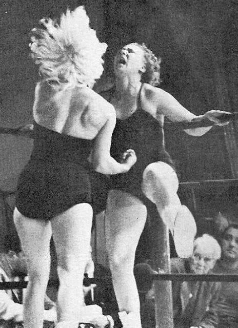 Womens Pro Wrestling June Byers Vs Lorraine Johnson Vintage Female